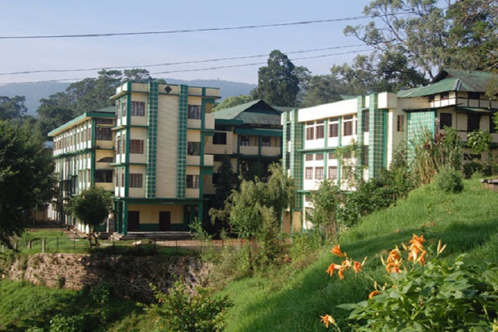 https://cache.careers360.mobi/media/colleges/social-media/media-gallery/15793/2019/5/7/Campus View of Lady Keane College Shillong_Campus-View.jpg